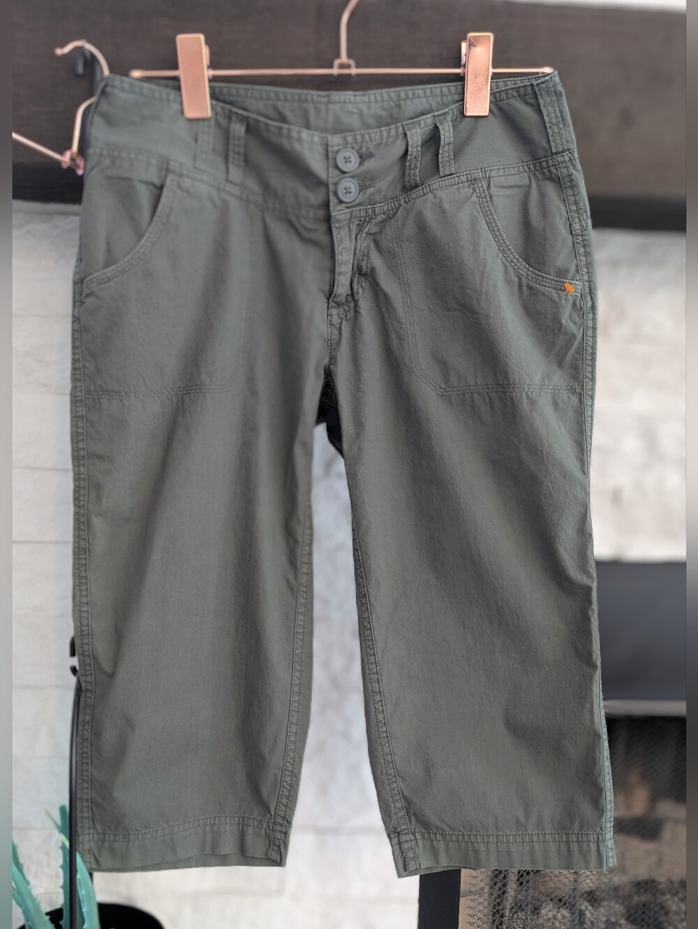 Columbia Olive Green Crop Utility Pants